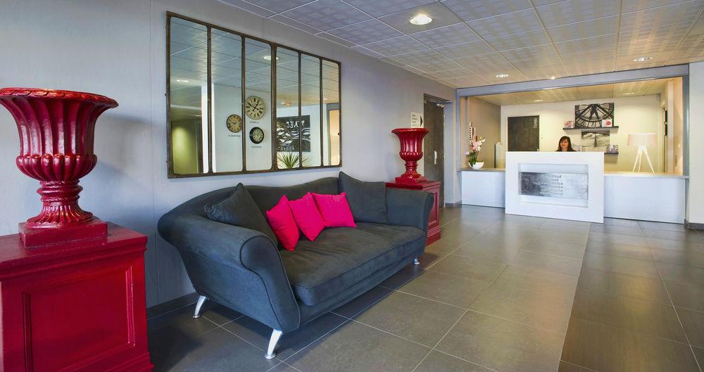 Teneo Apparthotel Bordeaux Merignac - Aeroport Exterior photo