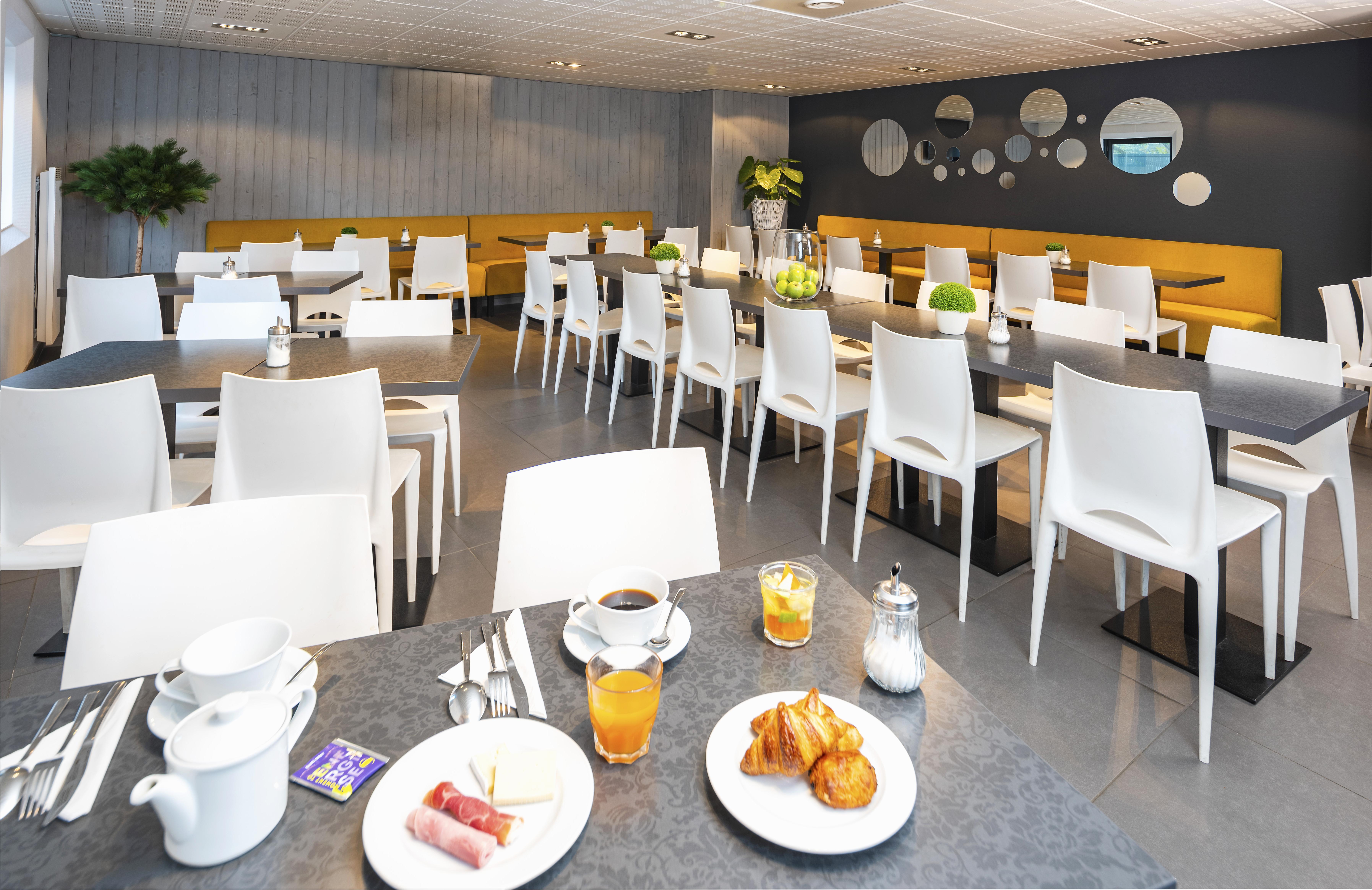 Teneo Apparthotel Bordeaux Merignac - Aeroport Exterior photo