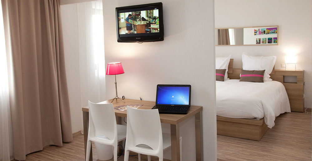 Teneo Apparthotel Bordeaux Merignac - Aeroport Exterior photo