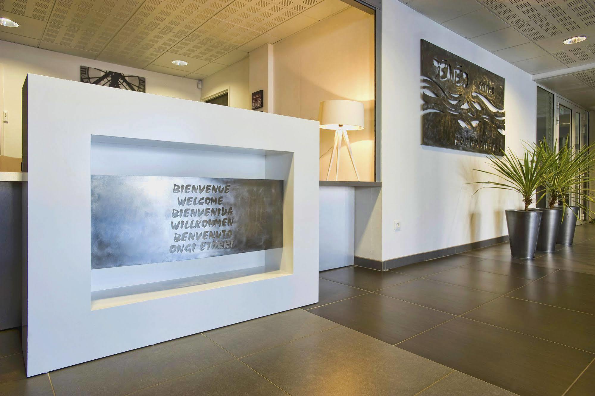 Teneo Apparthotel Bordeaux Merignac - Aeroport Exterior photo